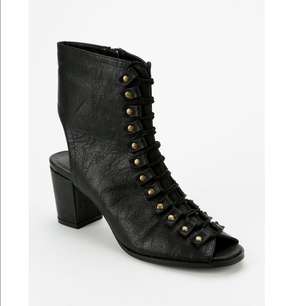 Ecote Laceup cutout heel bootie